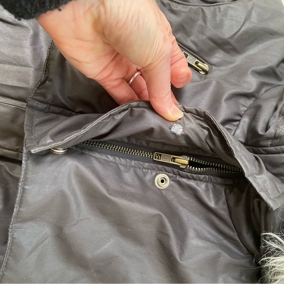 Winter Coat EUC Wind & Water Resistant. 10/10 for function, coziness & style! - Picture 12 of 14